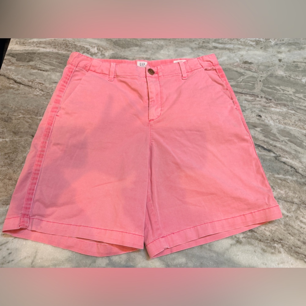 GAP Girlfriend Chino Shorts 8 Tall Coral Pink Mid Rise Casual Summer